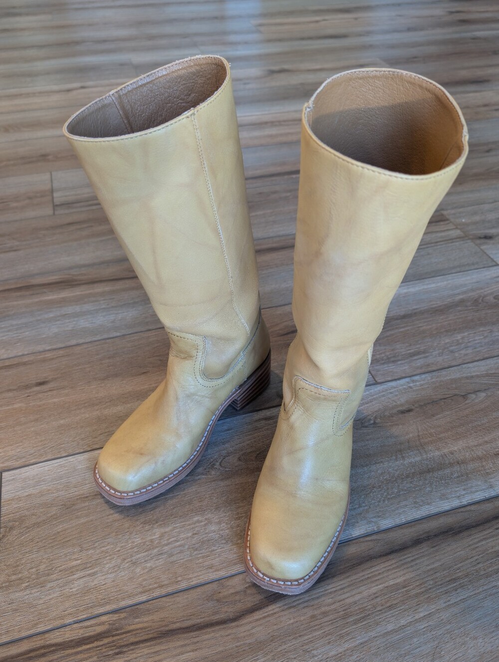 FRYE Campus 14L Leather Boots - Banana